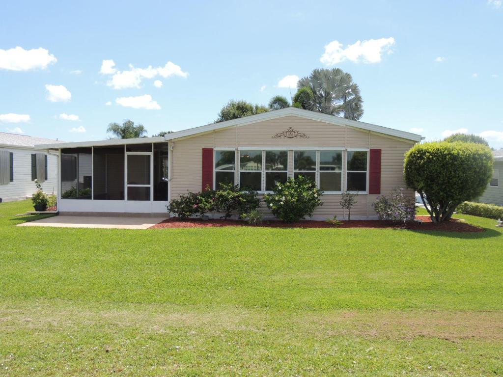 SAVANNA CLUB Preserve S/D - Residential