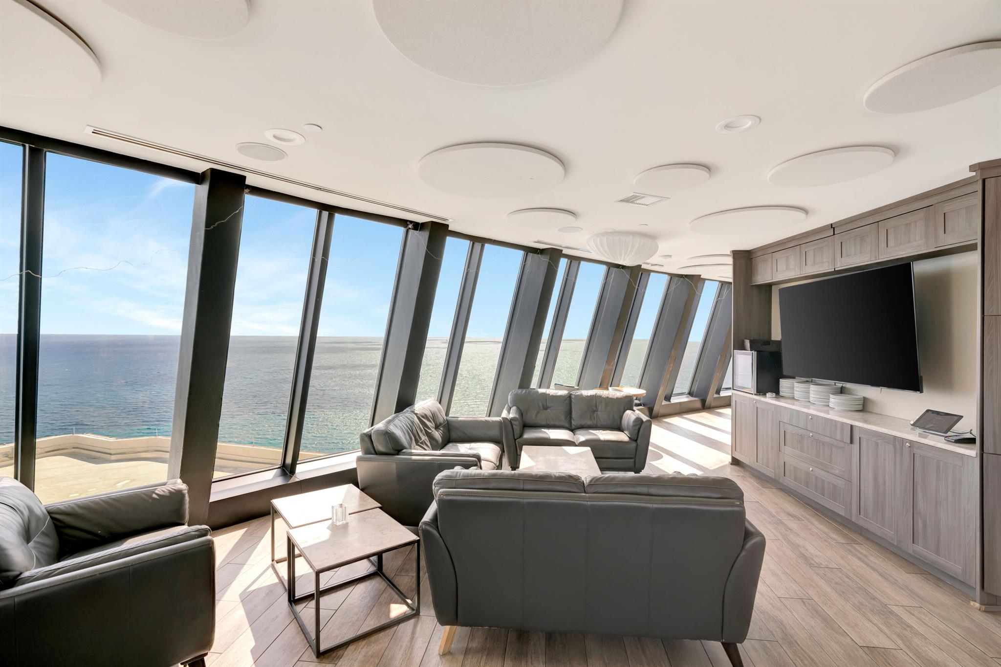 TIARA CONDO - Residential Lease