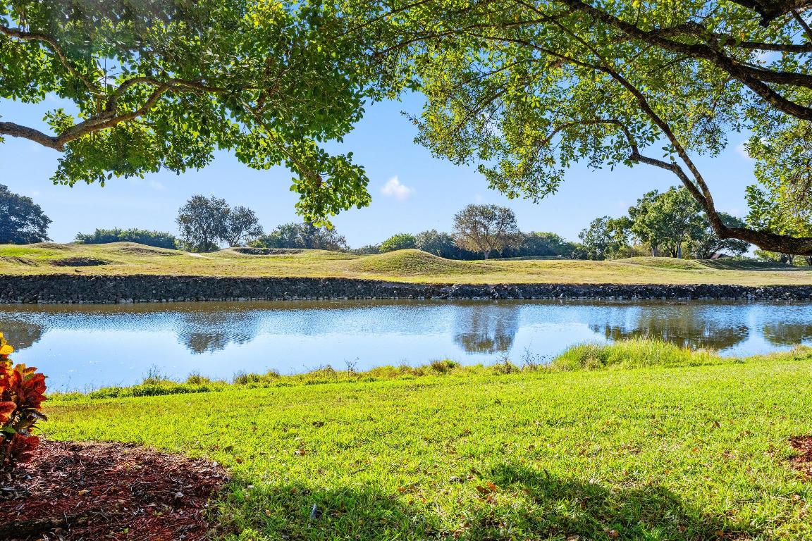 ST ANDREWS AT POLO CLUB CONDO - Residential