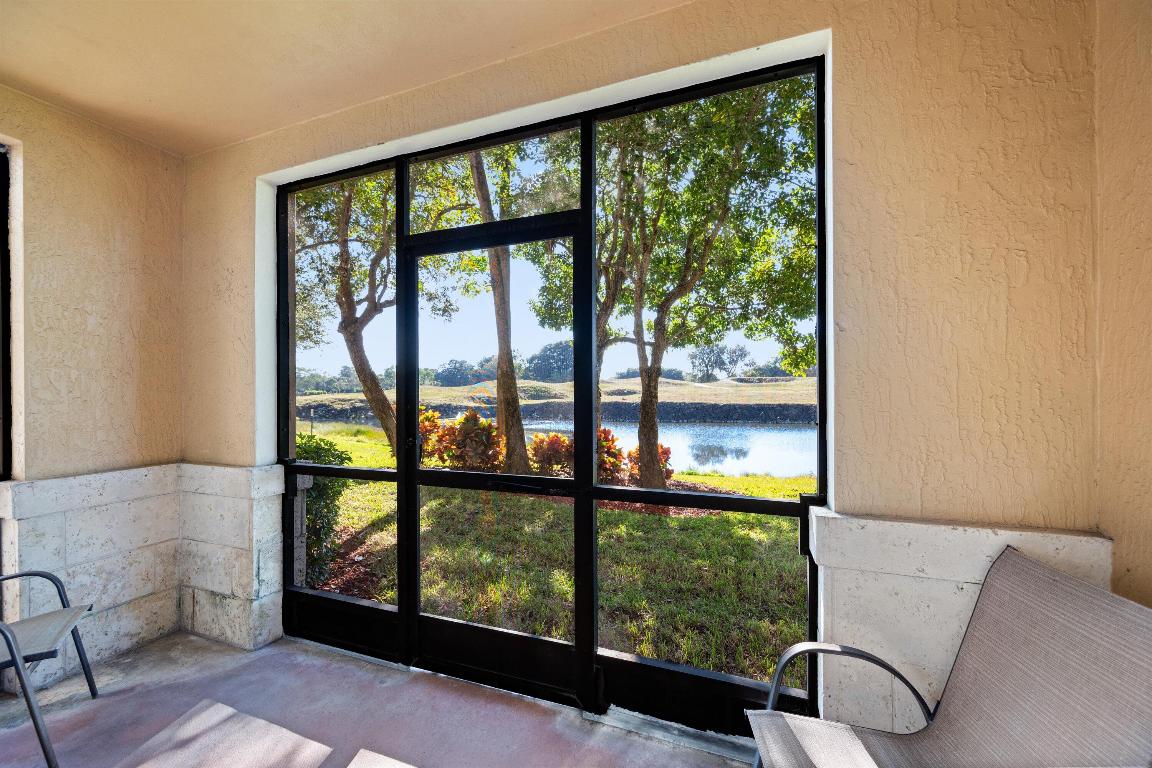 ST ANDREWS AT POLO CLUB CONDO - Residential