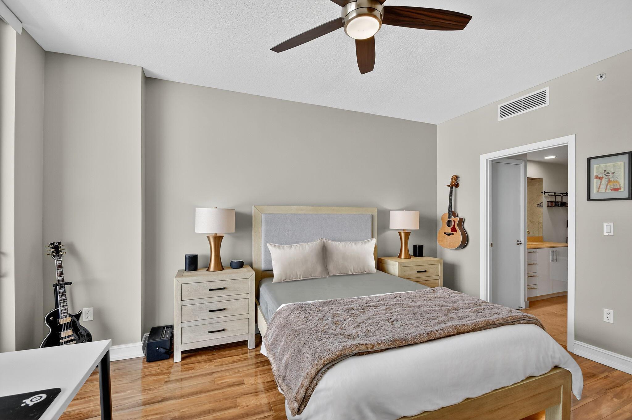 CITYPLACE SOUTH TOWER CON - Residential