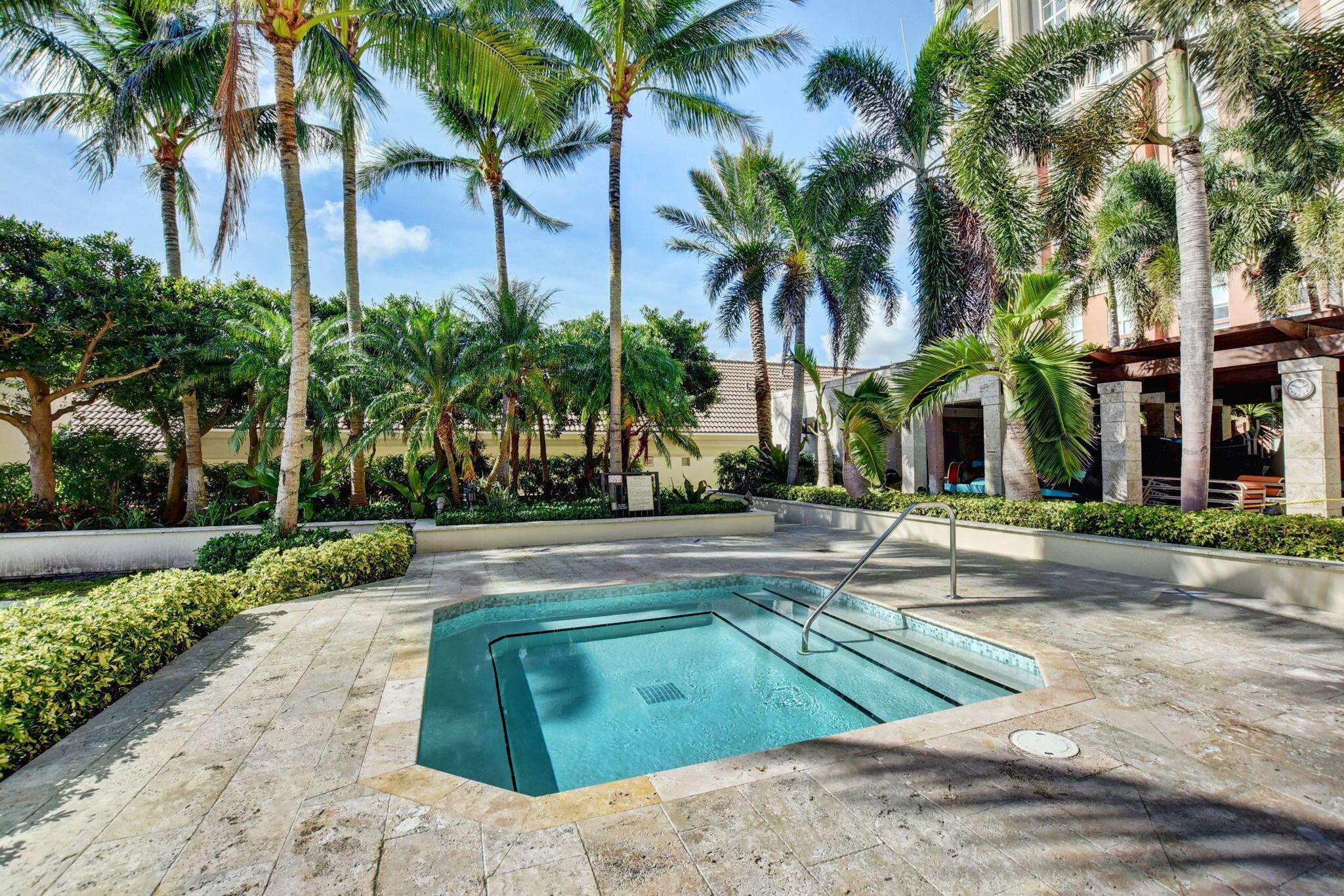 CITYPLACE SOUTH TOWER CON - Residential