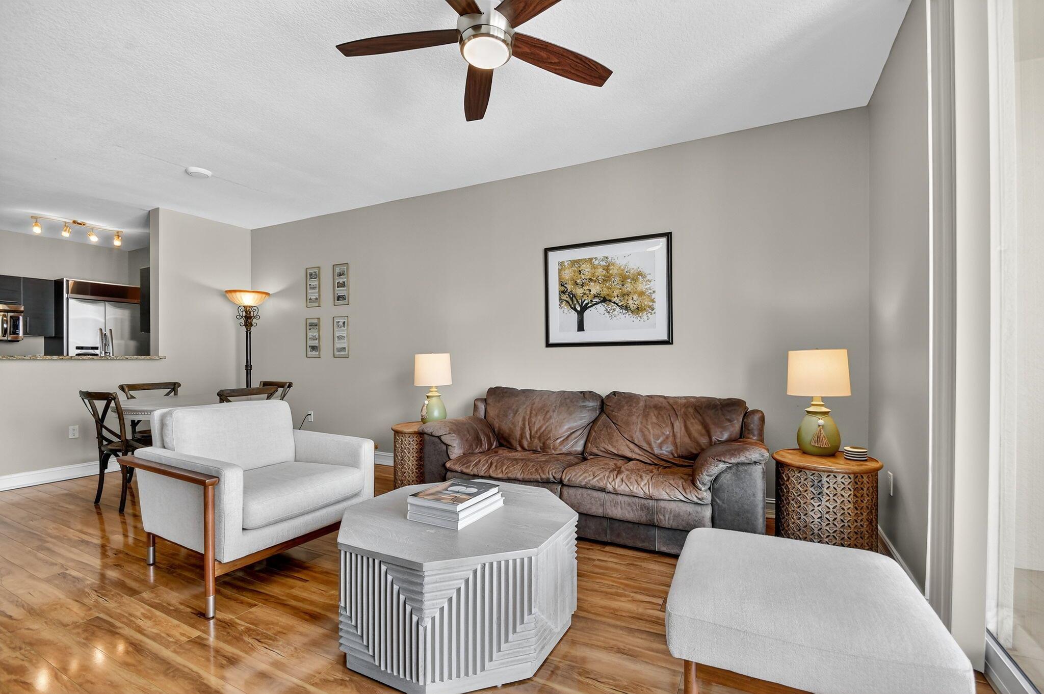 CITYPLACE SOUTH TOWER CON - Residential