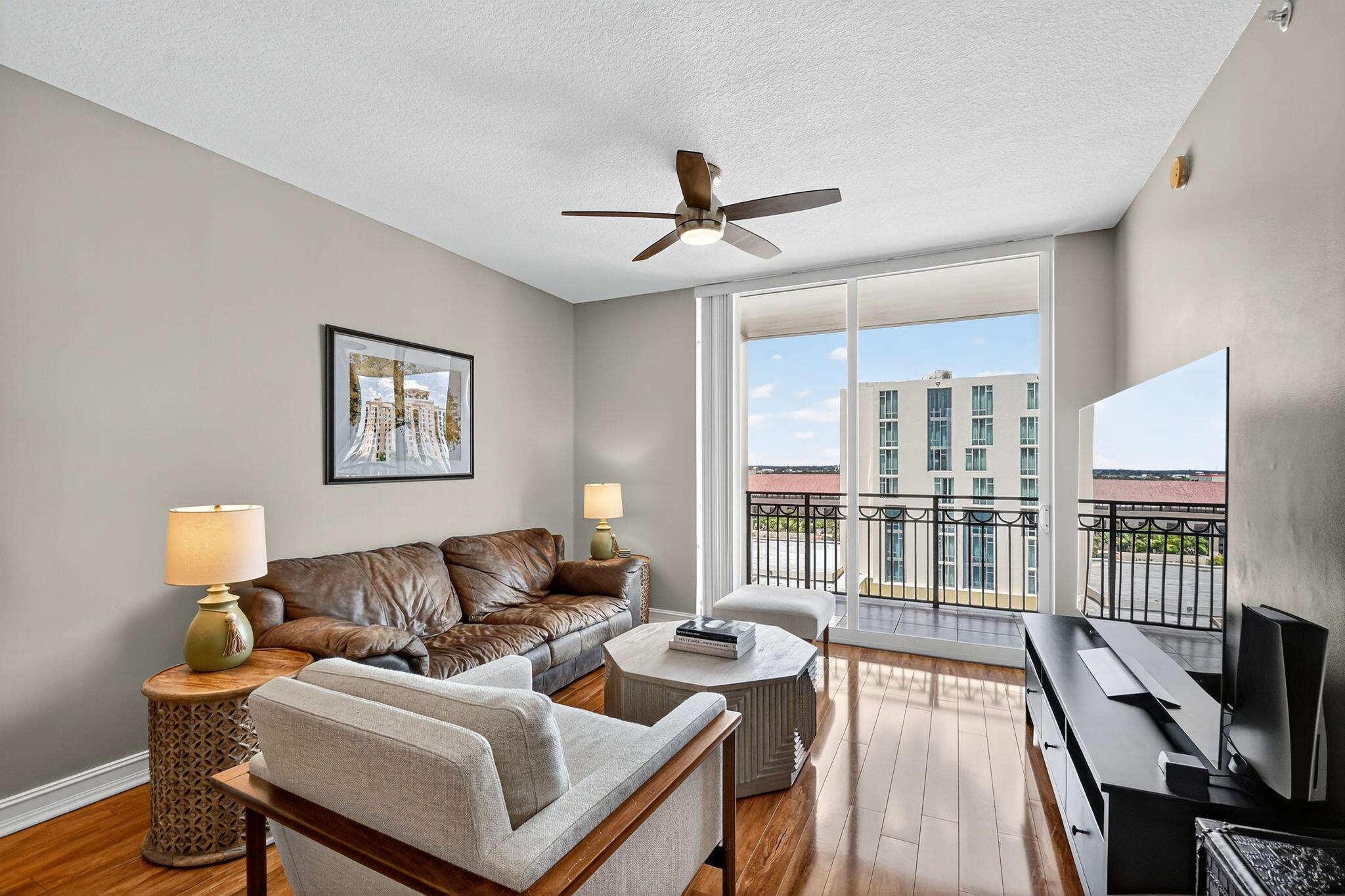 CITYPLACE SOUTH TOWER CON - Residential