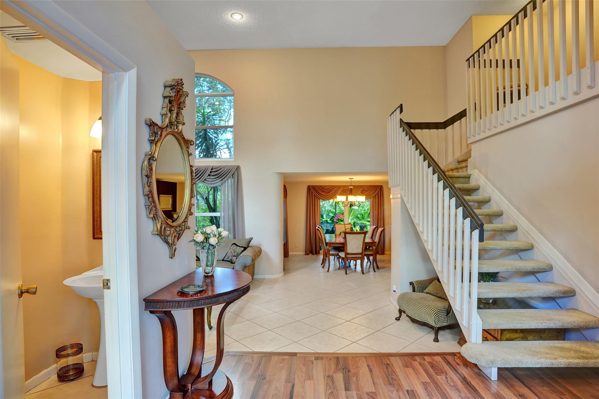 11149 Helena Dr