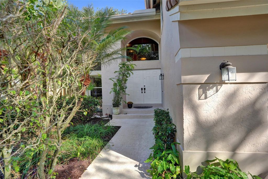 Photo of 11149 Helena Dr, Cooper City, FL 33026 (MLS # F10533635)