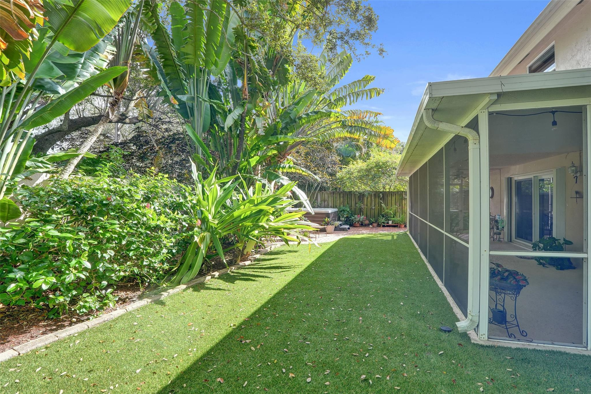 Embassy Lakes Ph II 141-4 - Residential