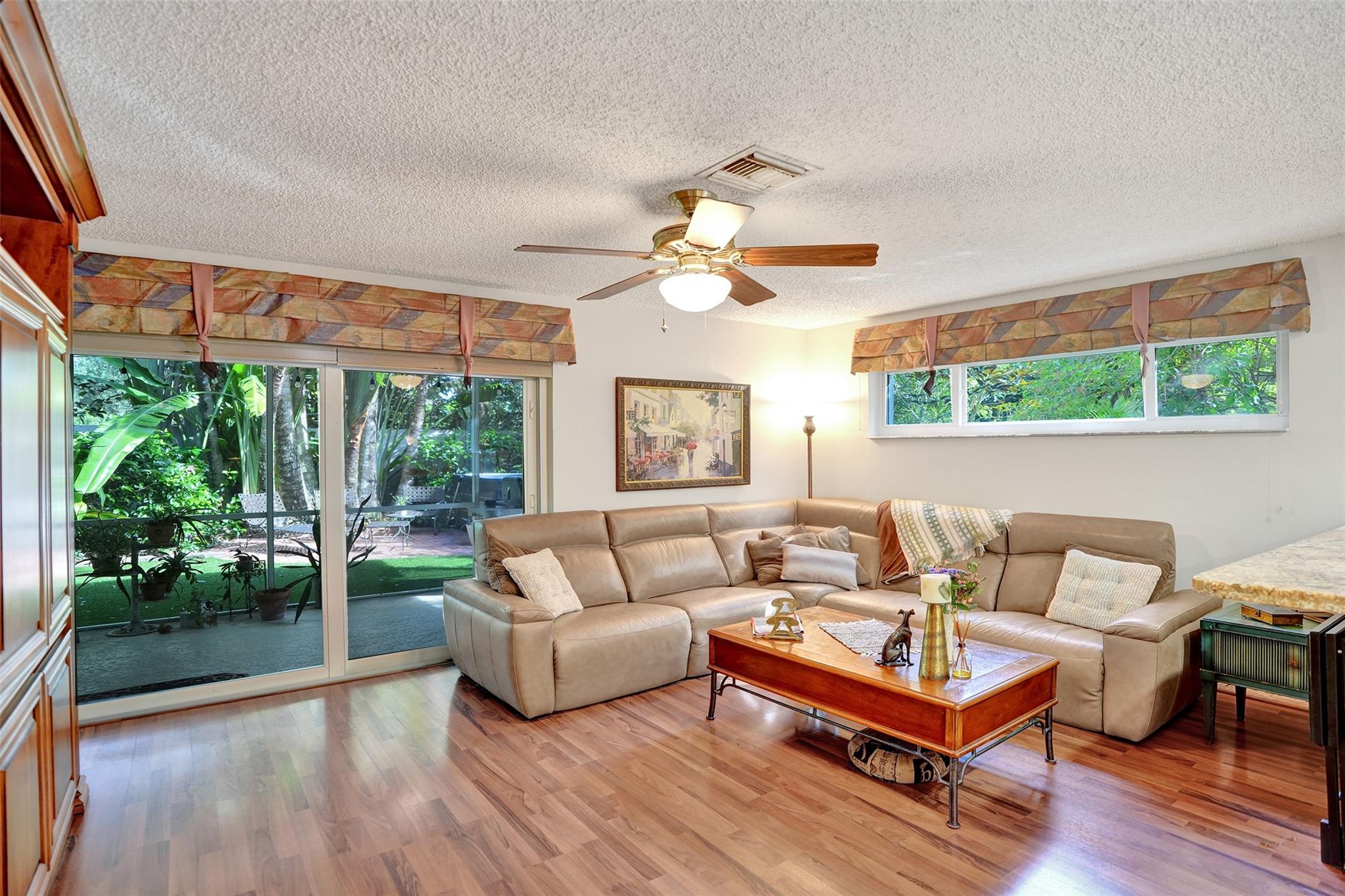 Embassy Lakes Ph II 141-4 - Residential