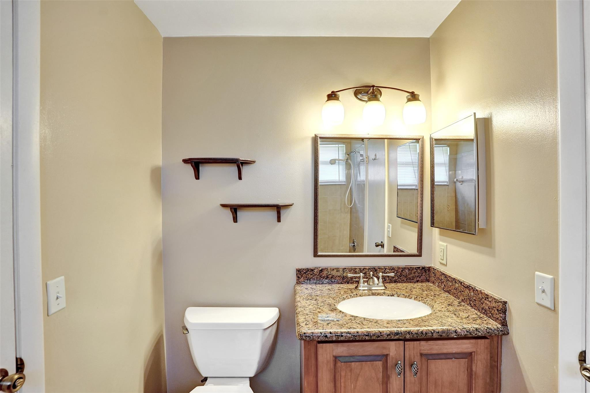 Embassy Lakes Ph II 141-4 - Residential