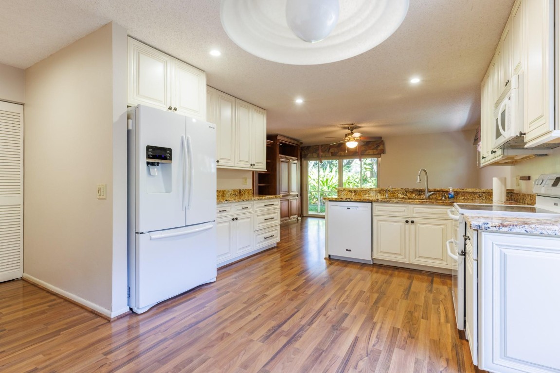 Embassy Lakes Ph II 141-4 - Residential