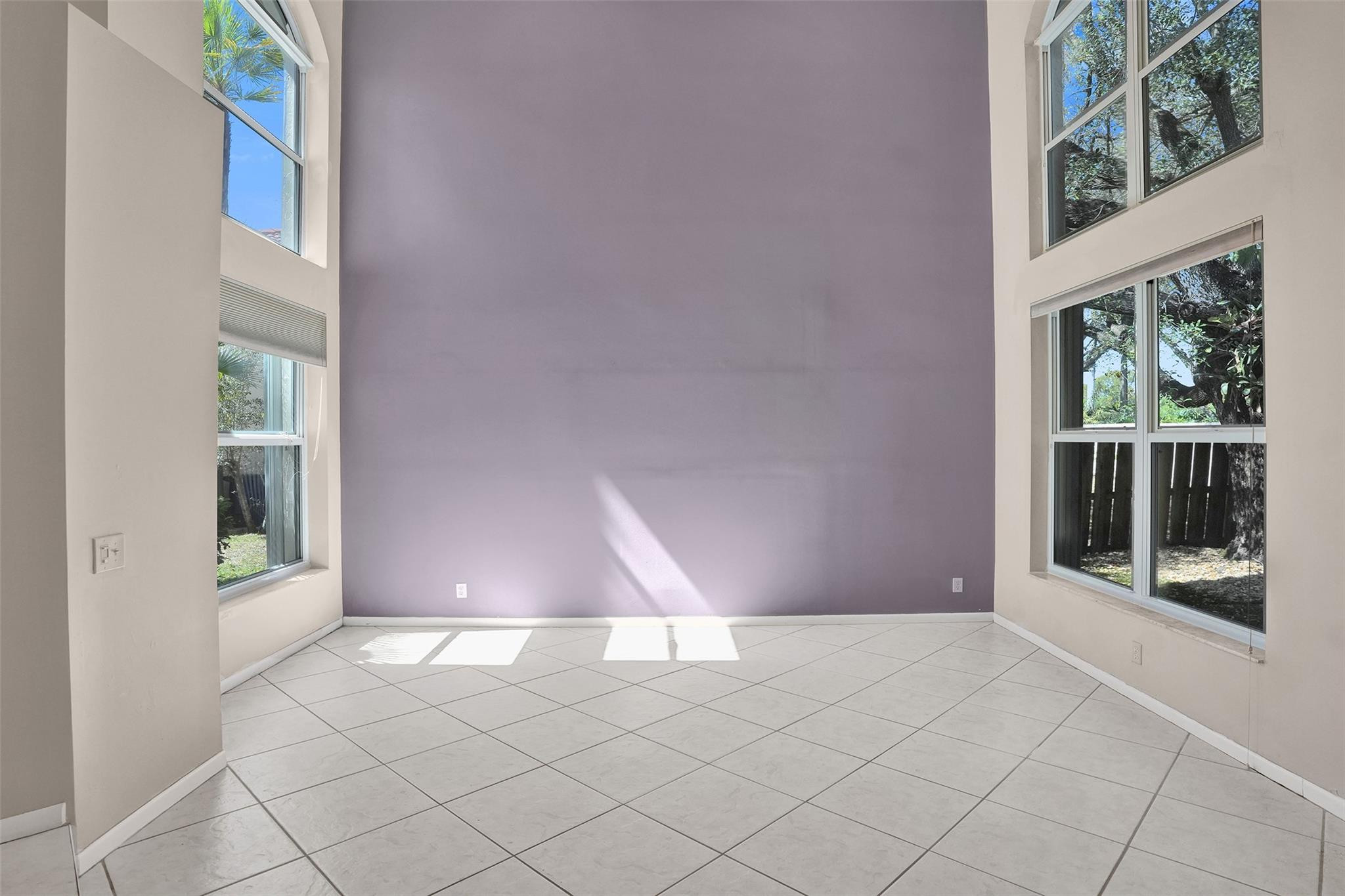 Embassy Lakes Ph II 141-4 - Residential