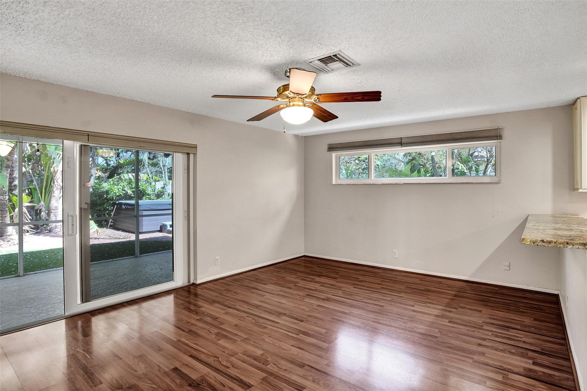 Embassy Lakes Ph II 141-4 - Residential