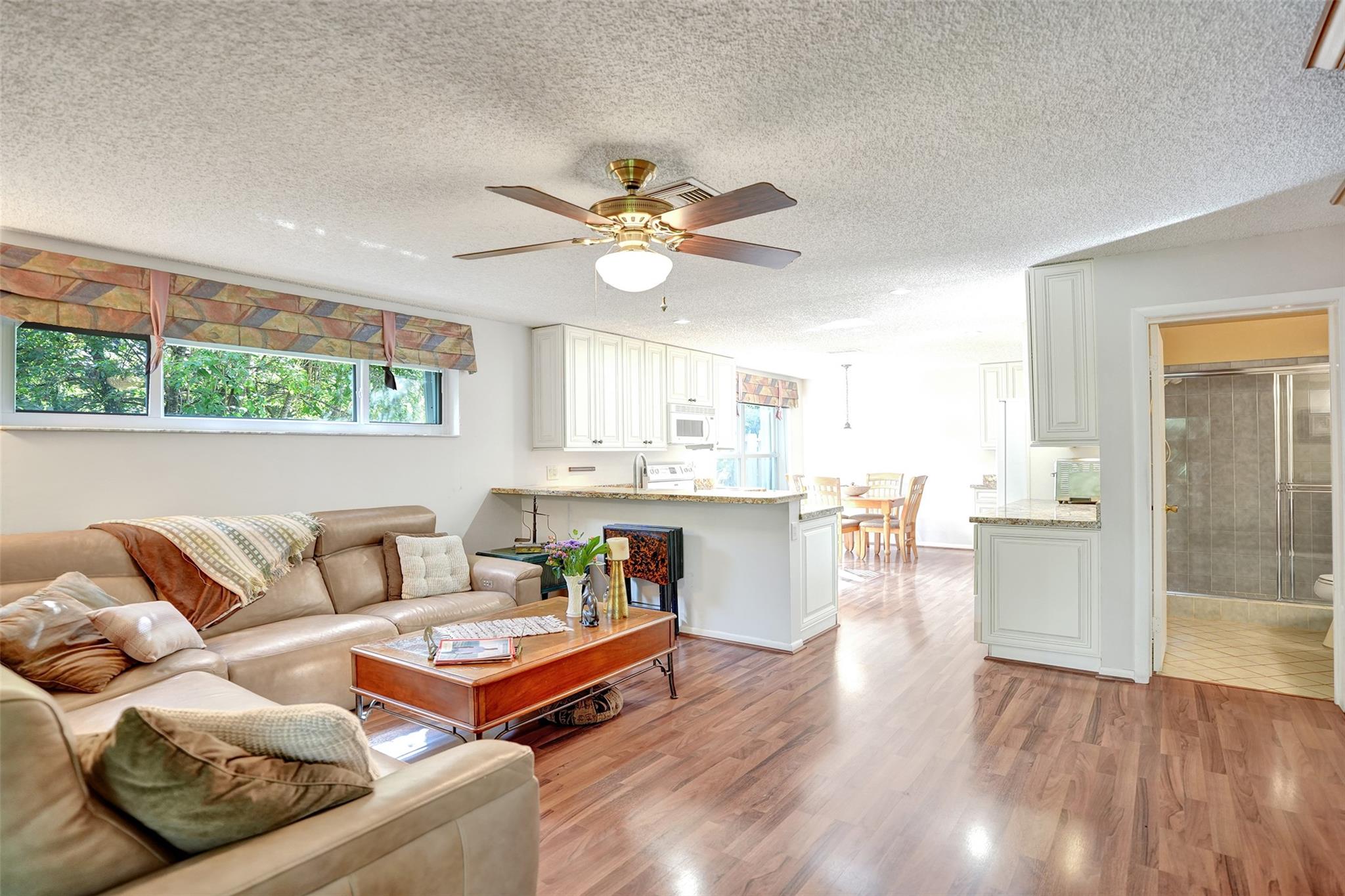 Embassy Lakes Ph II 141-4 - Residential