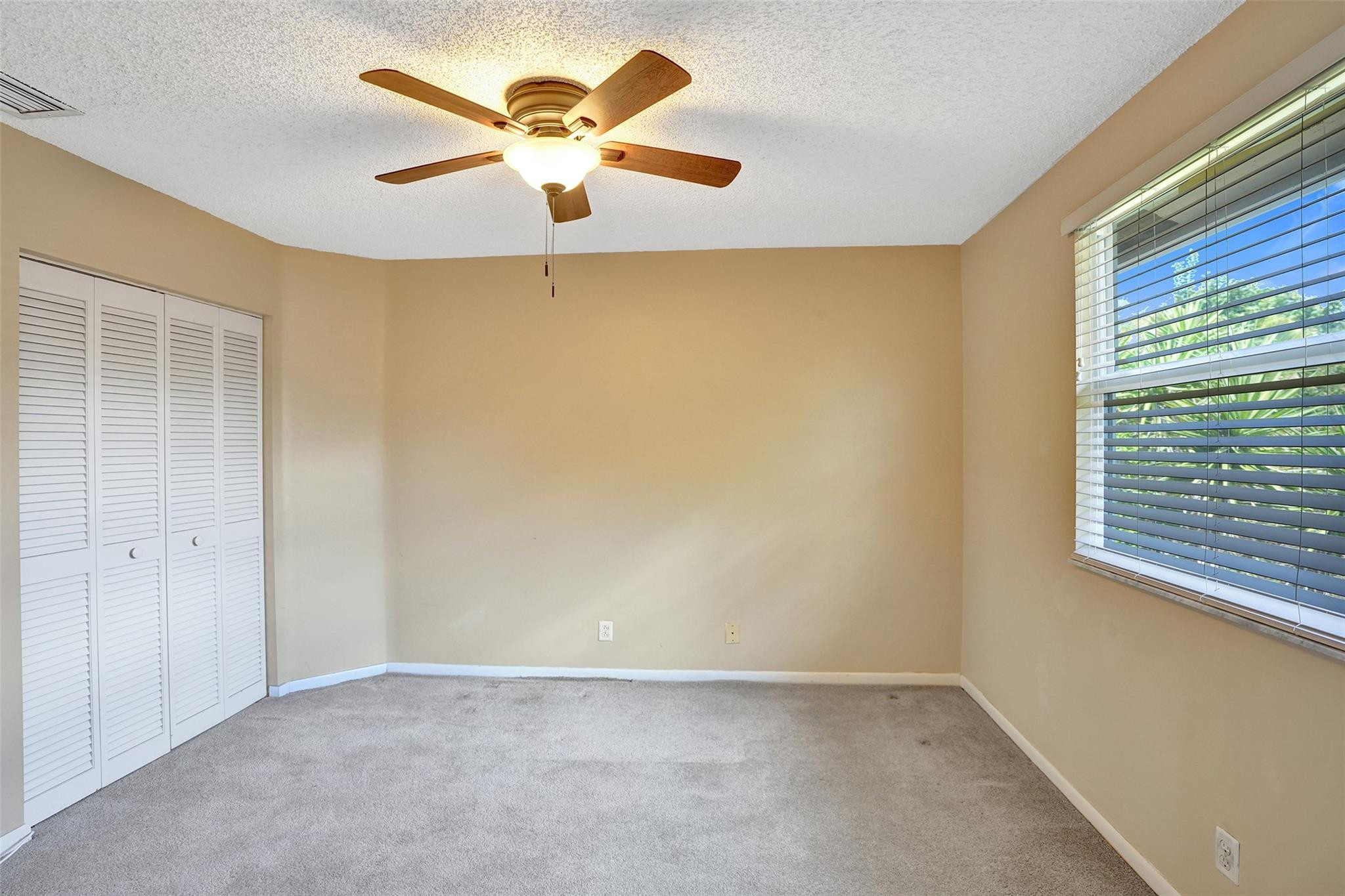 Embassy Lakes Ph II 141-4 - Residential