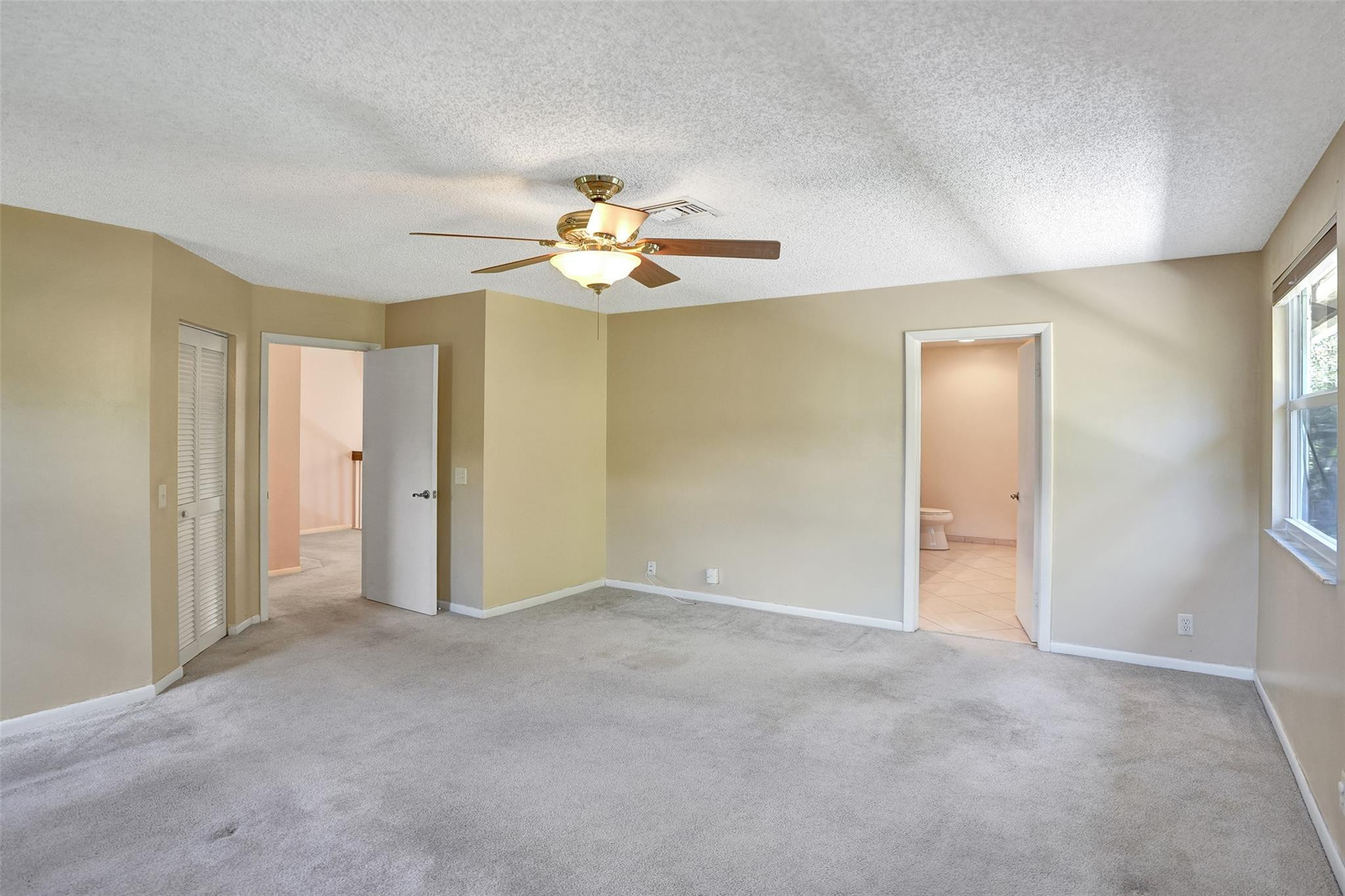 Embassy Lakes Ph II 141-4 - Residential