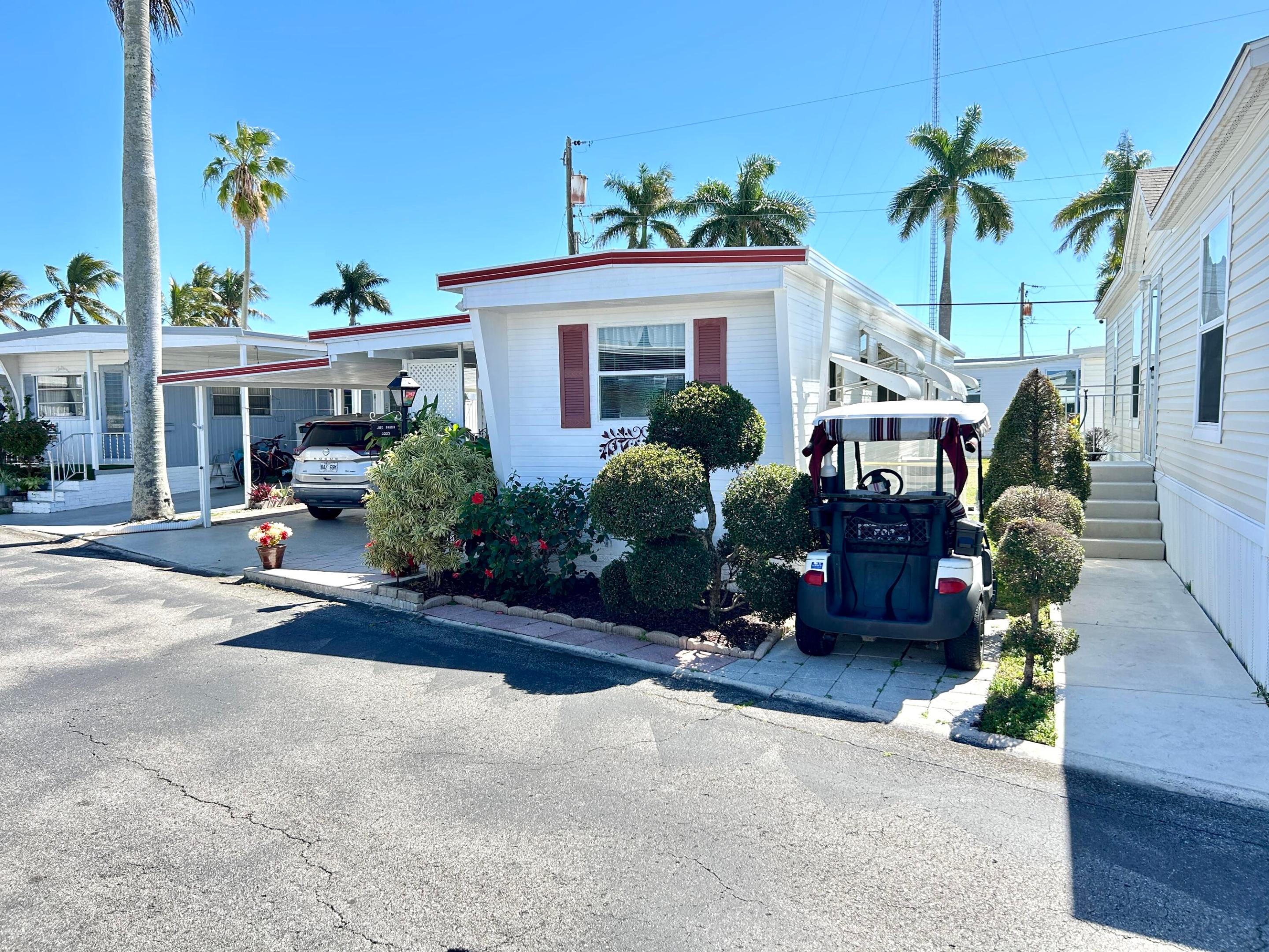 3332 Broadway Street