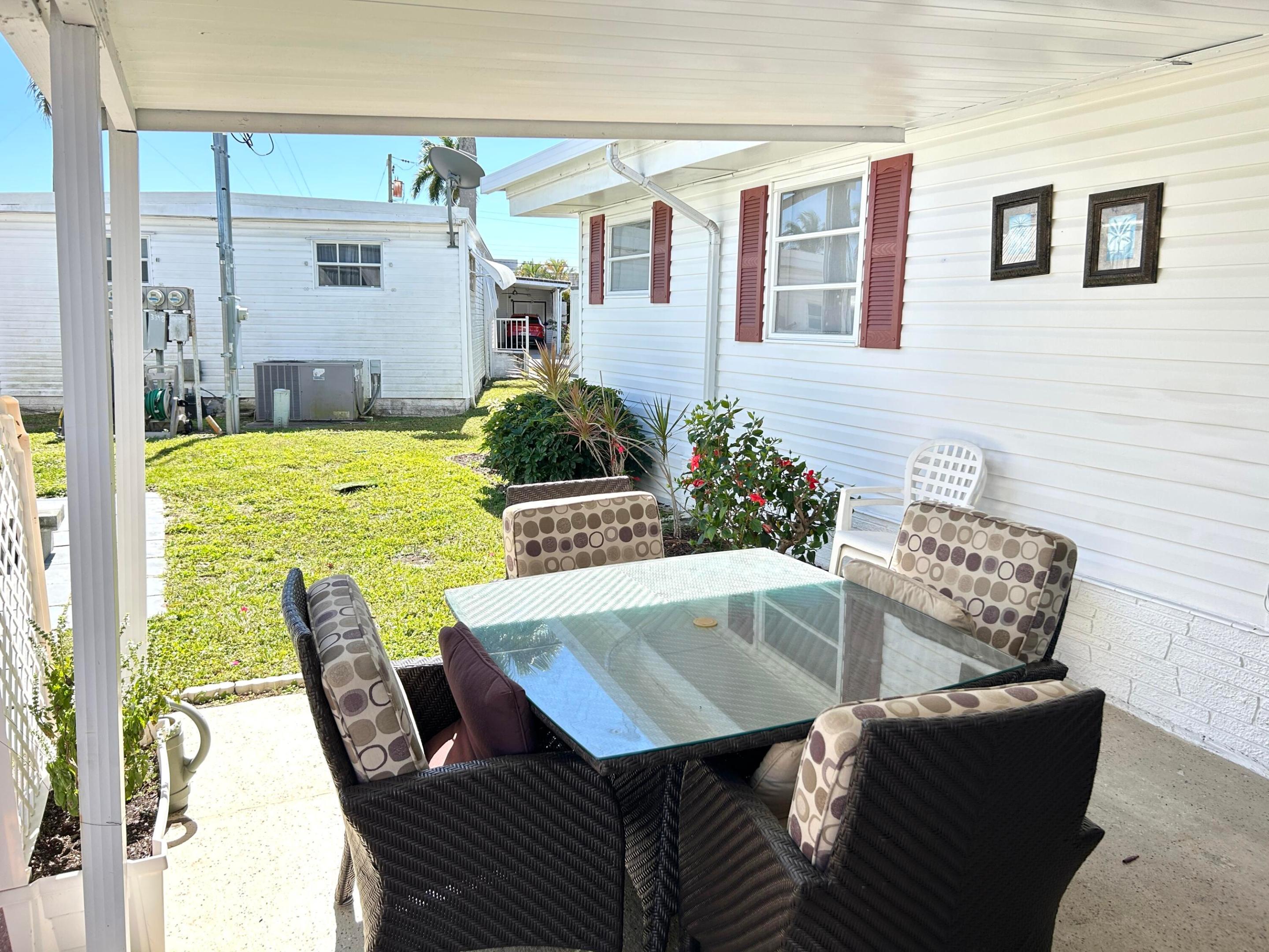 3332 Broadway Street