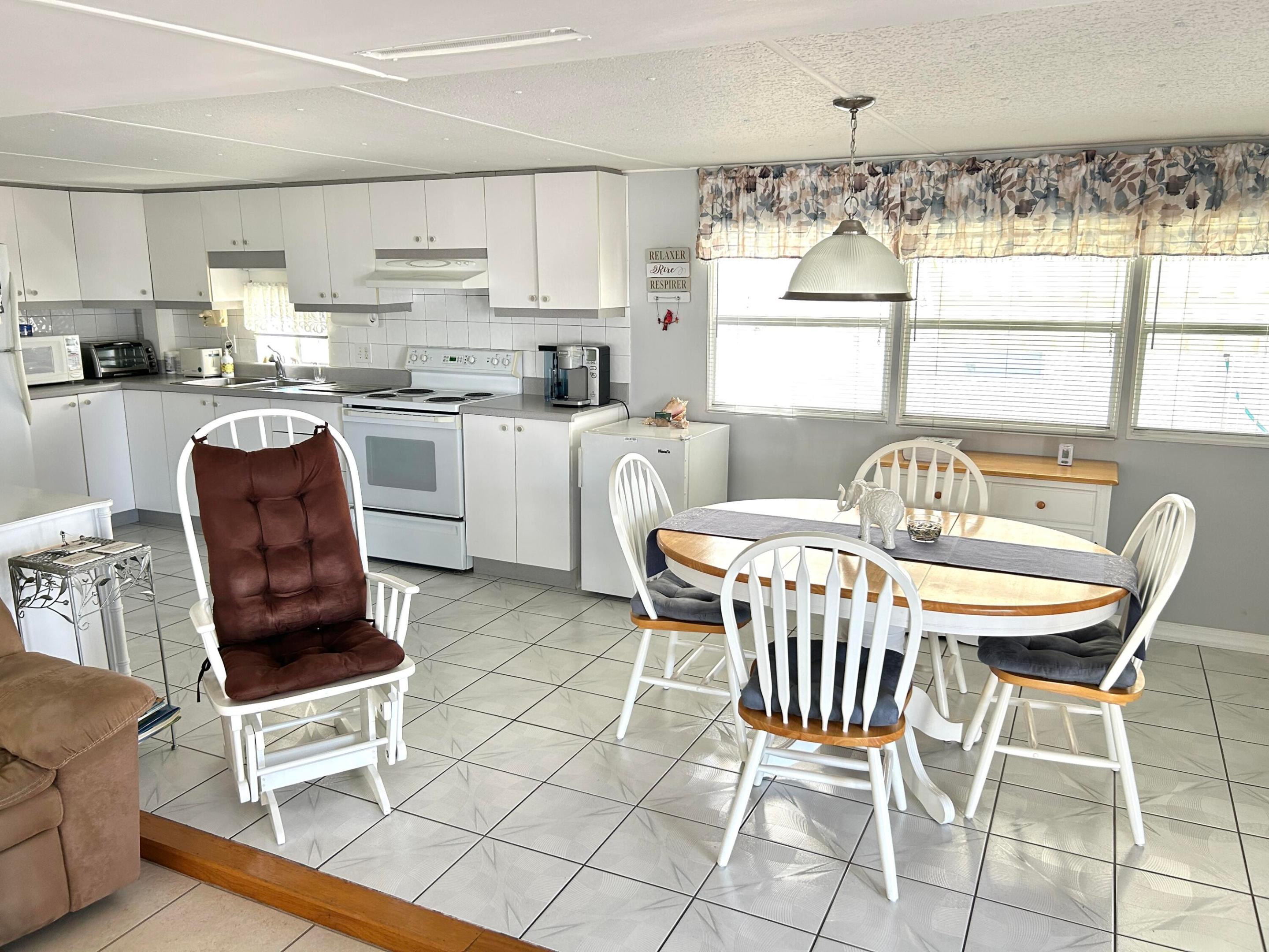 Orangebrook Harbor - Residential