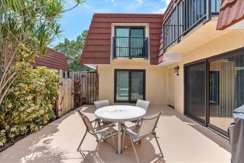 Tiny photo for 702 NW 98TH Circle, Plantation, FL 33324 (MLS # B26071495)