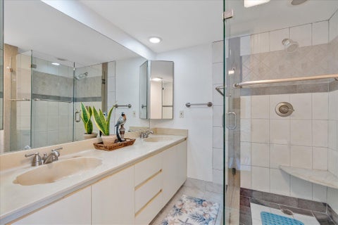 Tiny photo for 702 NW 98TH Circle, Plantation, FL 33324 (MLS # B26071495)
