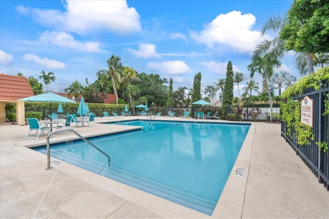 Tiny photo for 702 NW 98TH Circle, Plantation, FL 33324 (MLS # B26071495)