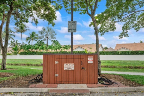 Tiny photo for 702 NW 98TH Circle, Plantation, FL 33324 (MLS # B26071495)