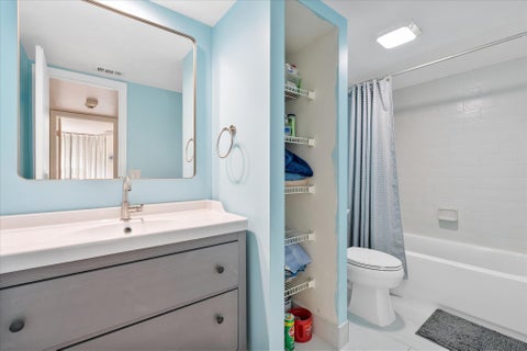 Tiny photo for 702 NW 98TH Circle, Plantation, FL 33324 (MLS # B26071495)