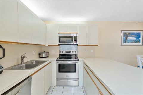 Tiny photo for 702 NW 98TH Circle, Plantation, FL 33324 (MLS # B26071495)