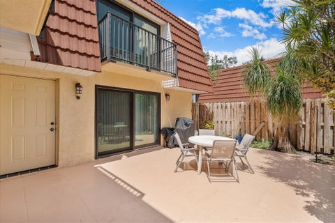 Tiny photo for 702 NW 98TH Circle, Plantation, FL 33324 (MLS # B26071495)
