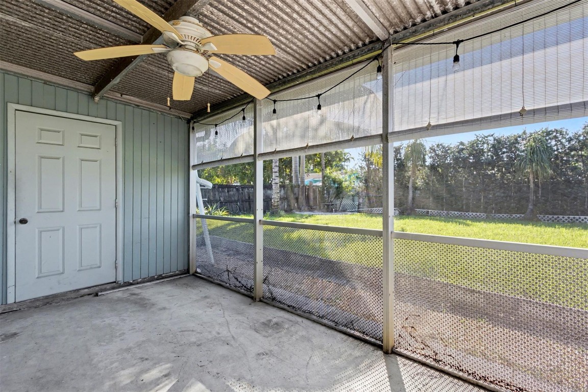 Driftwood Plaza 49-26 B - Residential