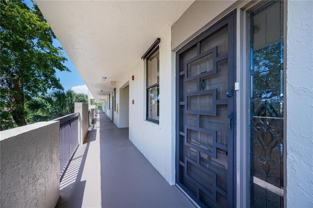 APPLEWOOD VILLAGE IV - Residential