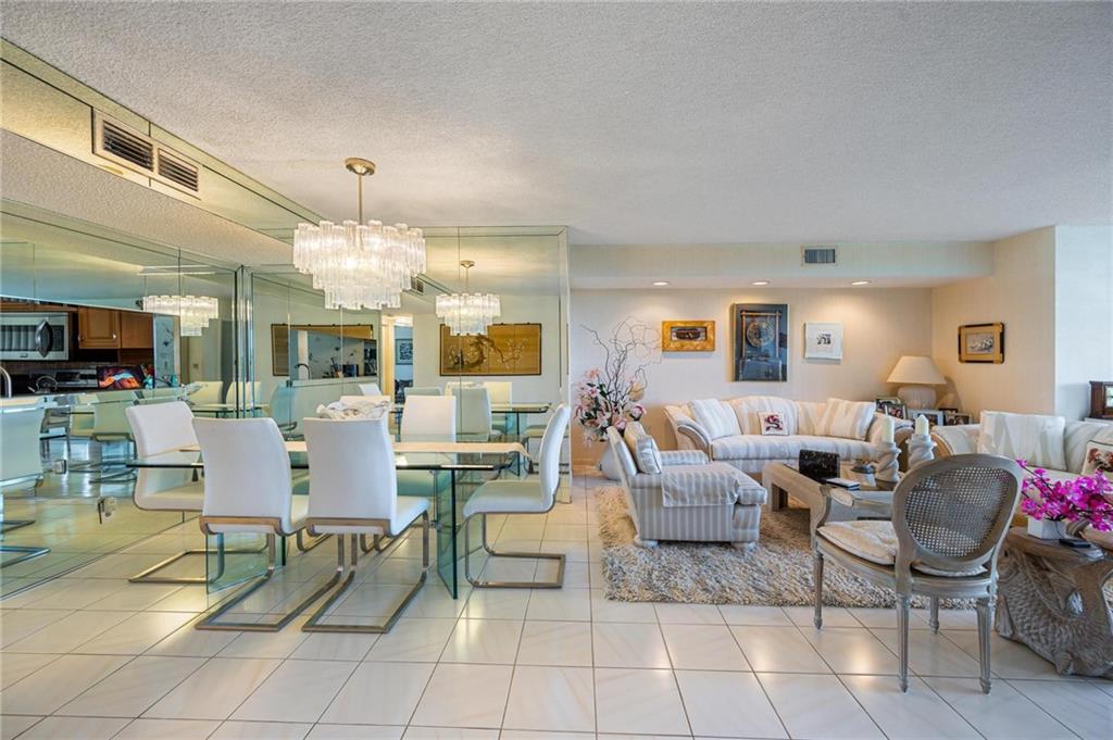 APPLEWOOD VILLAGE IV - Residential