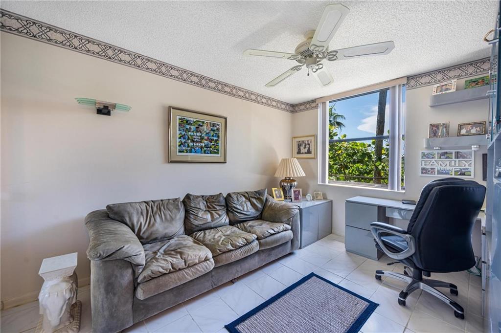 APPLEWOOD VILLAGE IV - Residential