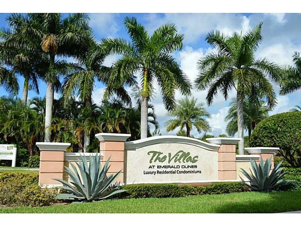 Photo of 6394 Emerald Dunes Drive #205, West Palm Beach, FL 33411 (MLS # B26008113)