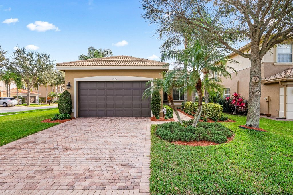 Photo of 11546 Ponywalk Trail, Boynton Beach, FL 33473 (MLS # R11168424)
