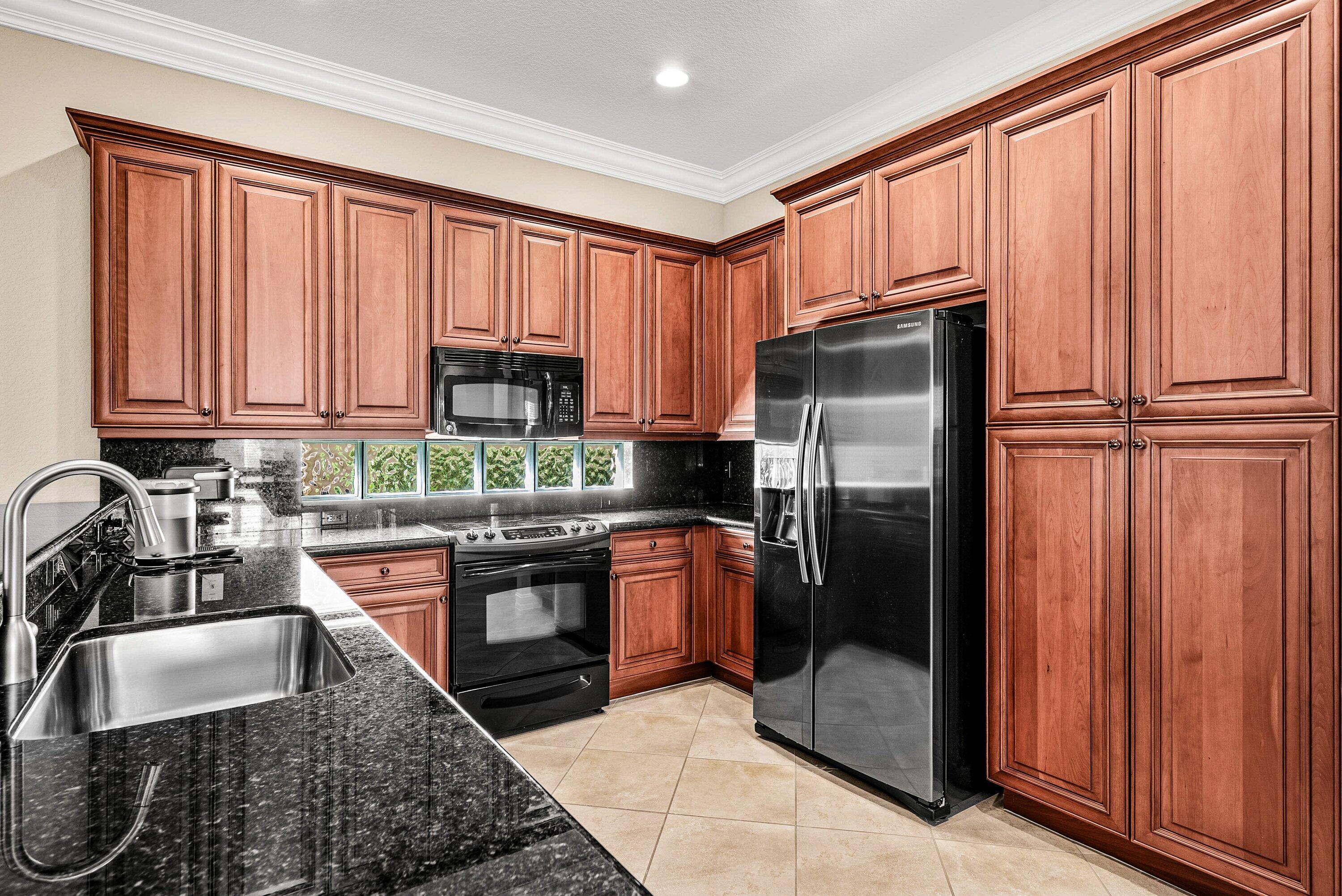 CANYON SPRINGS - Residential