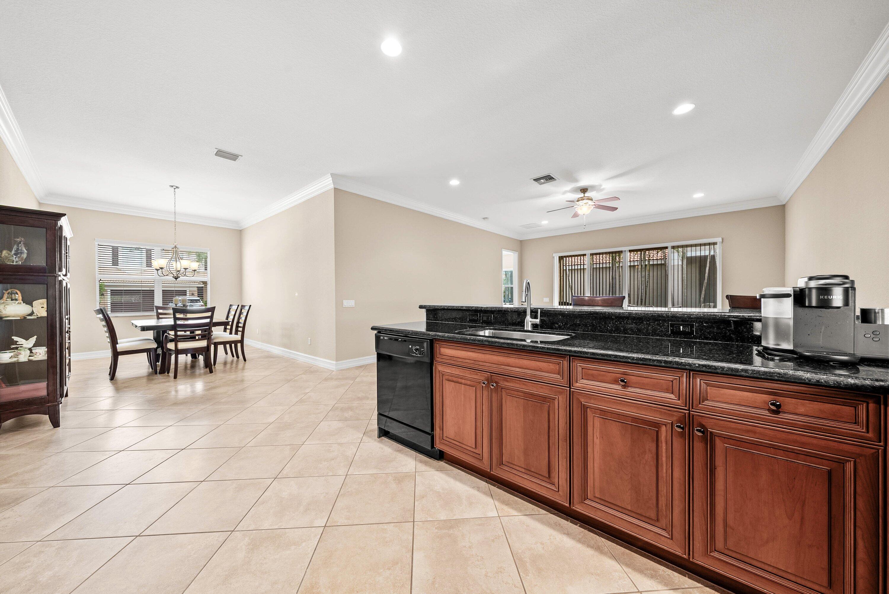 CANYON SPRINGS - Residential