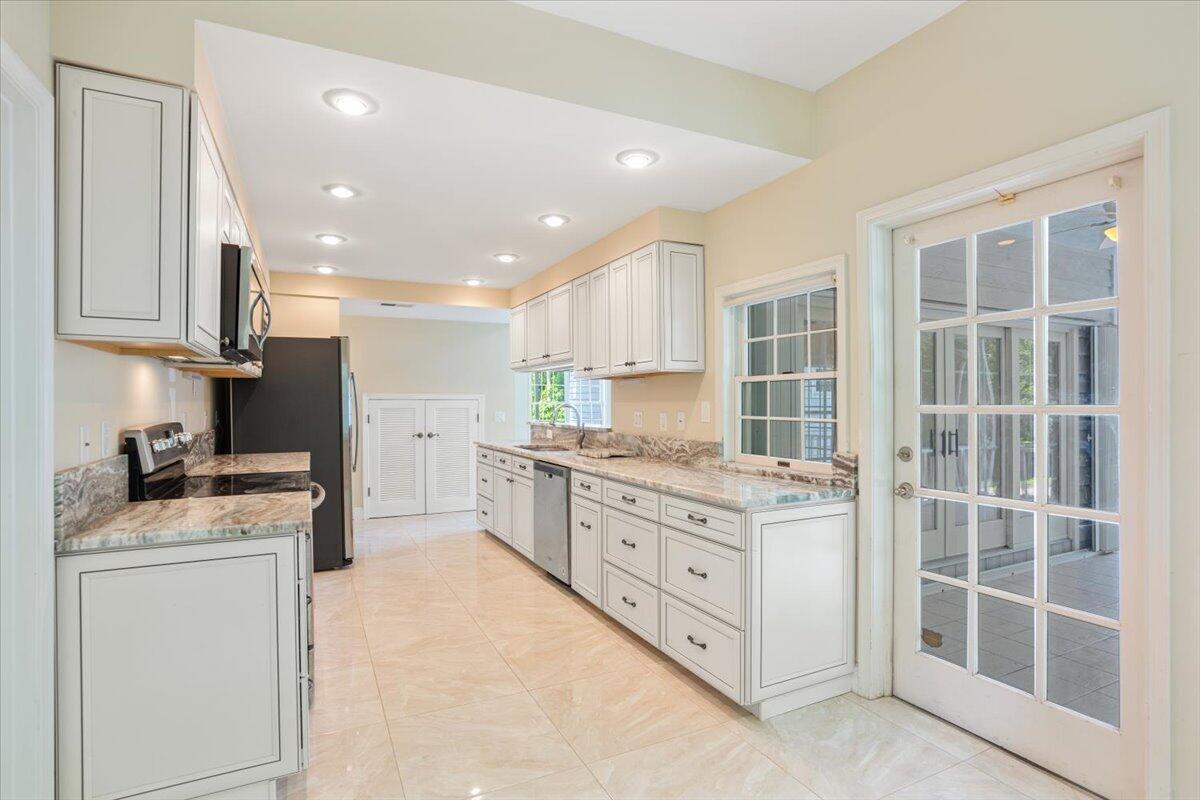 Kitching Cove Estates - Residential