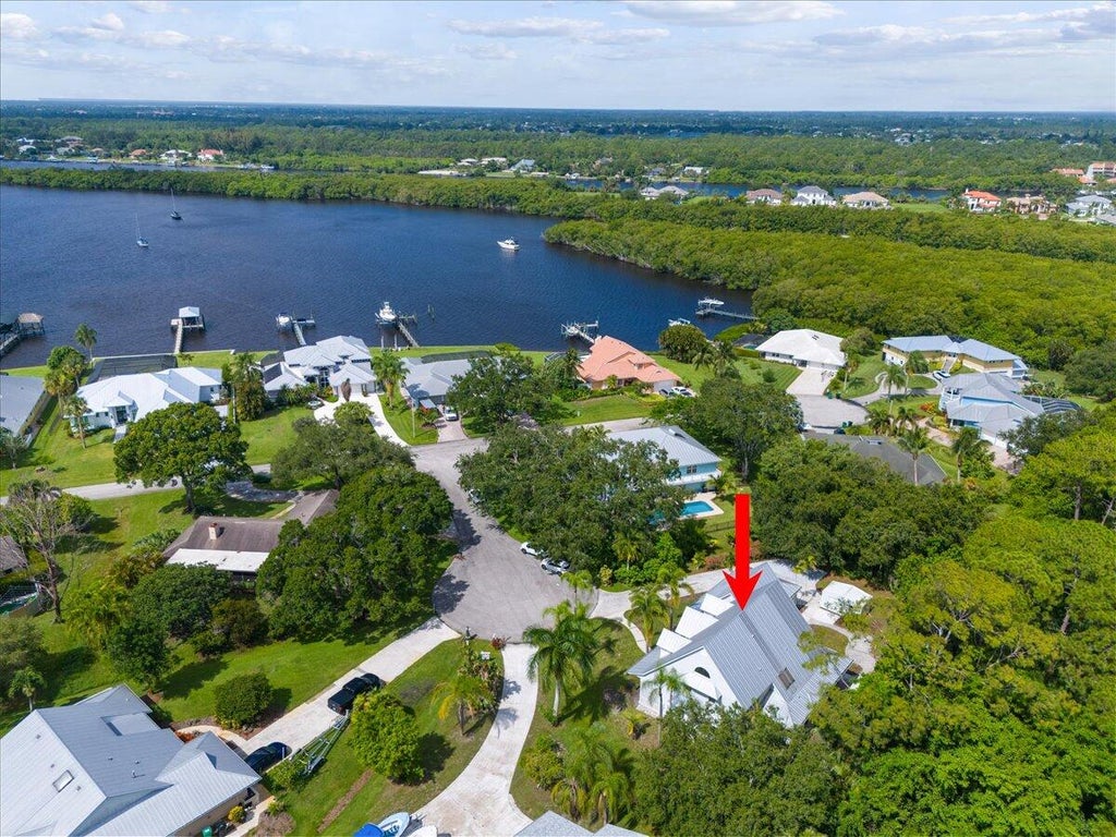 Photo of 1012 SE Kitching Cove Lane, Port Saint Lucie, FL 34952 (MLS # R11105660)