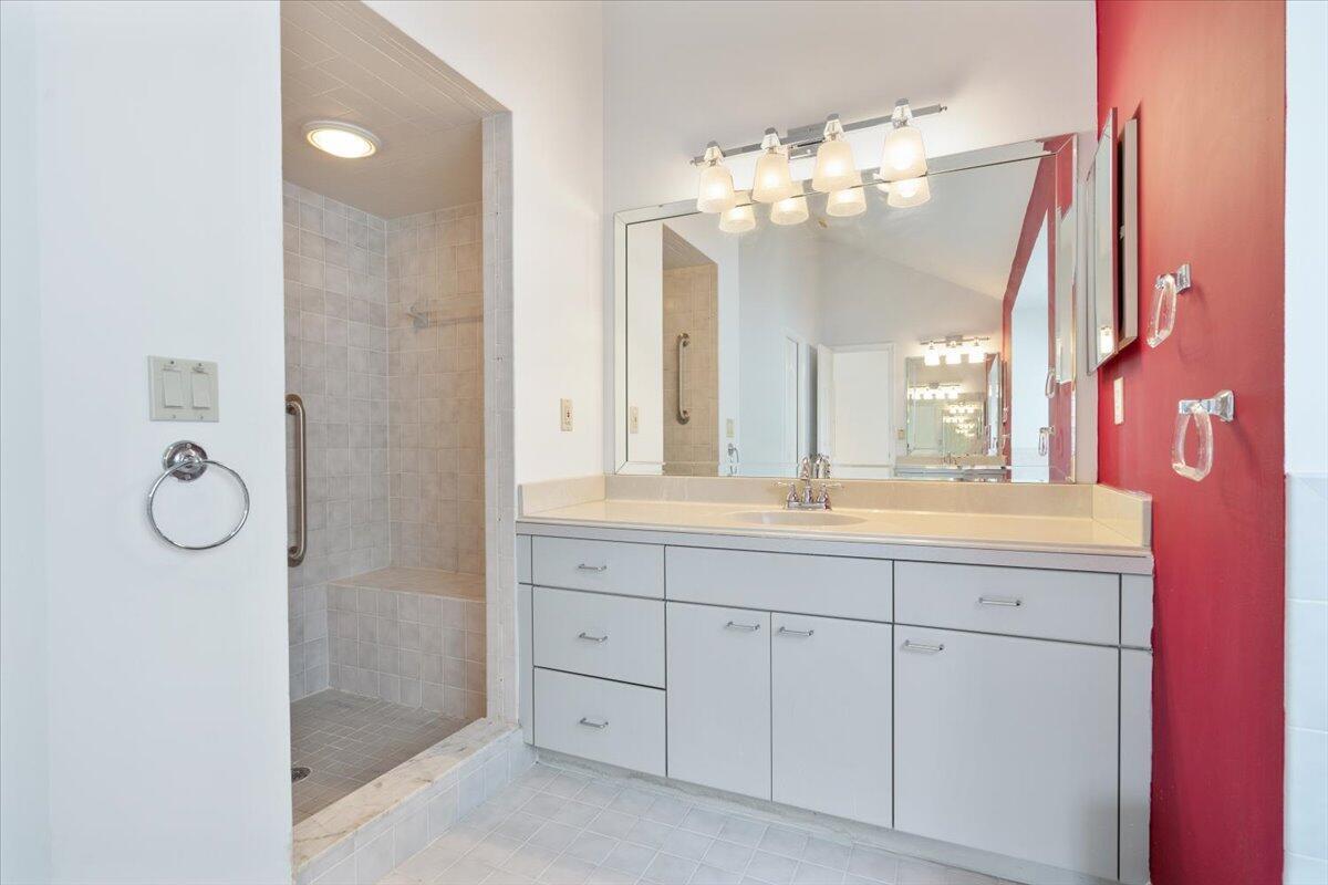 Kitching Cove Estates - Residential