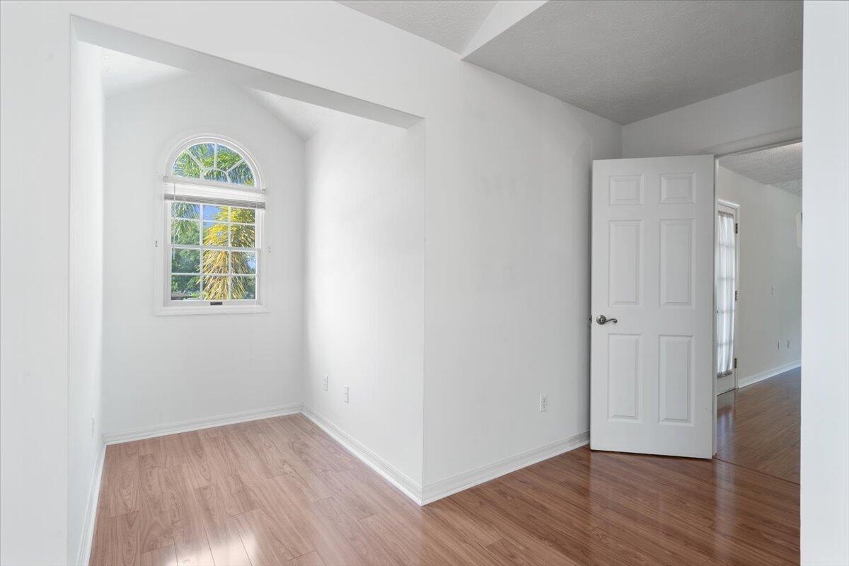 Kitching Cove Estates - Residential