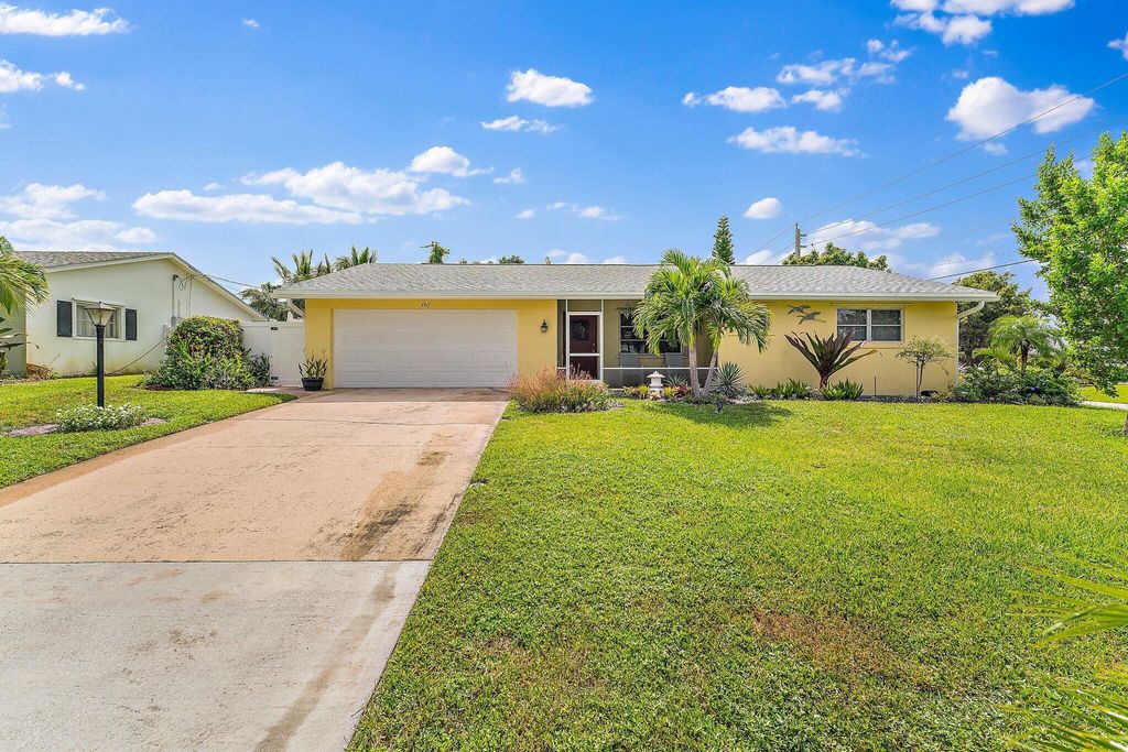 Photo of 350 Mars Avenue Avenue, Tequesta, FL 33469 (MLS # R10904740)
