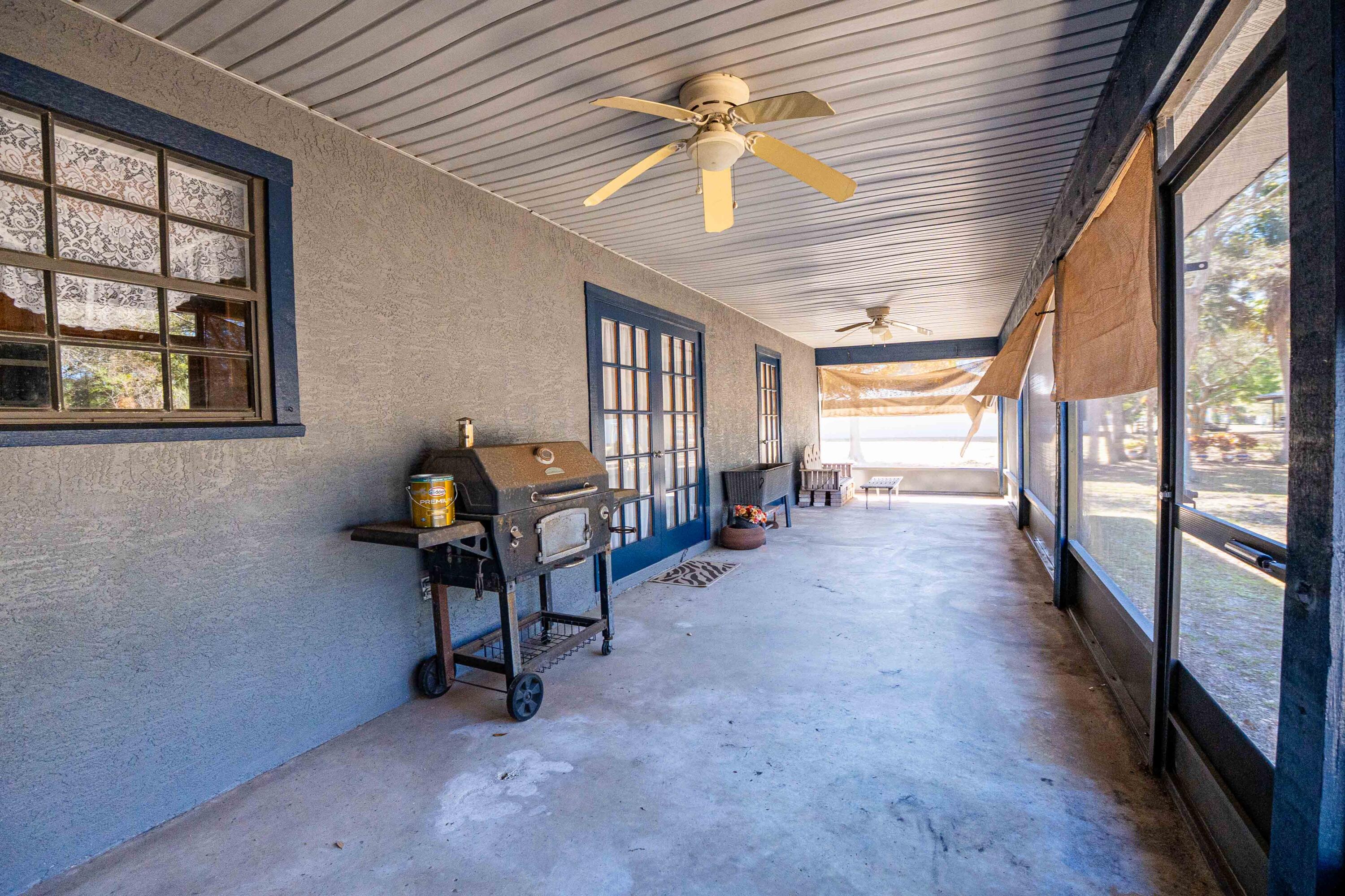 FORT PIERCE GARDENS - Residential