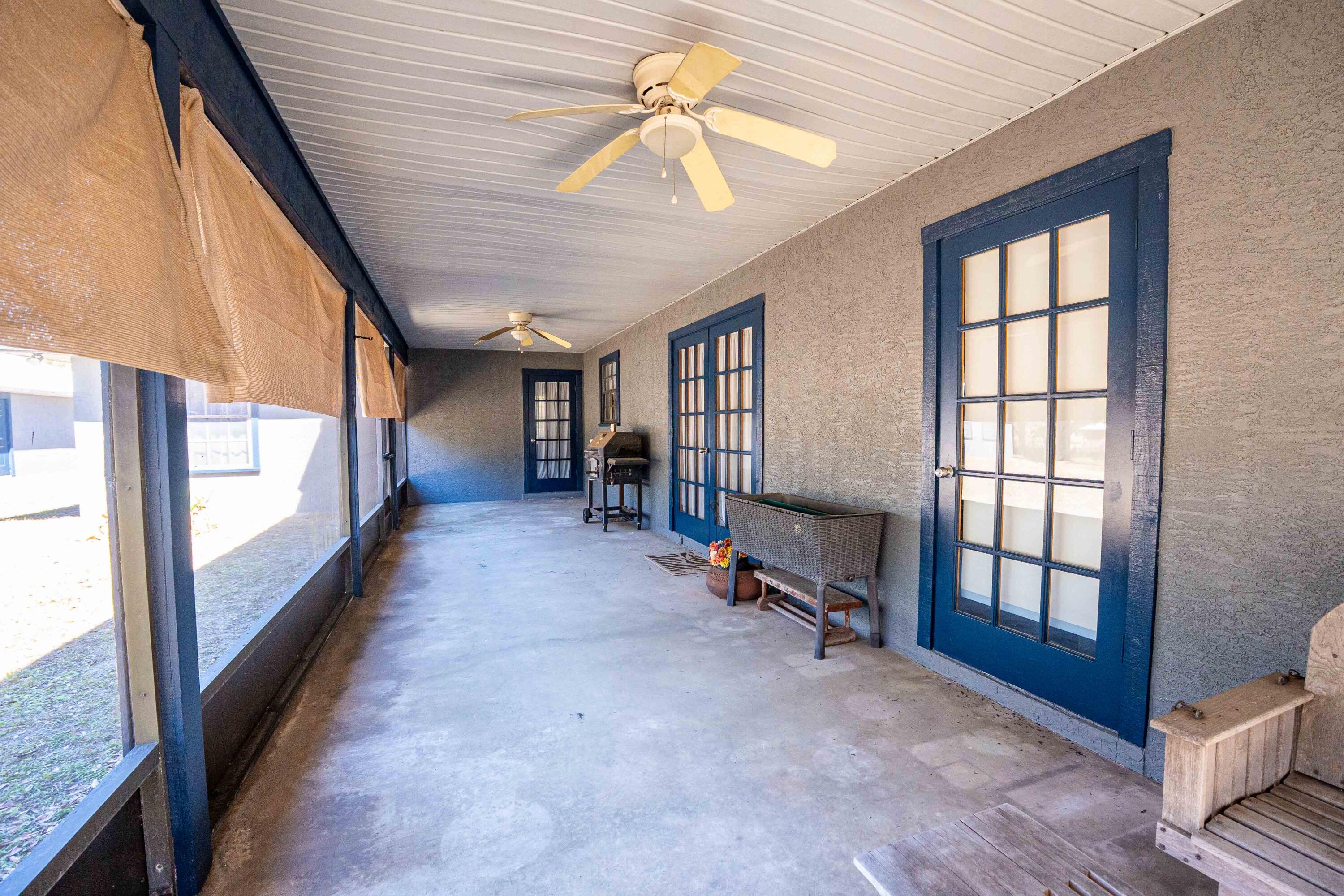 FORT PIERCE GARDENS - Residential