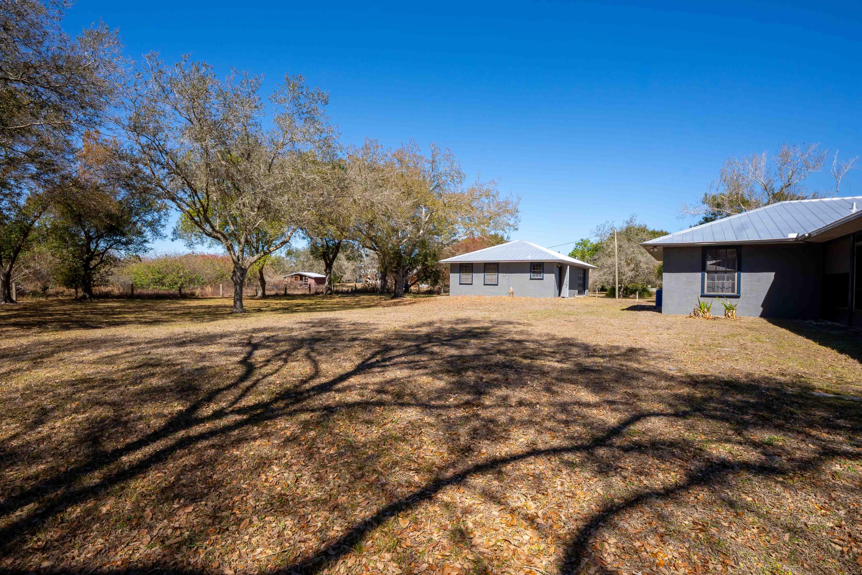 FORT PIERCE GARDENS - Residential