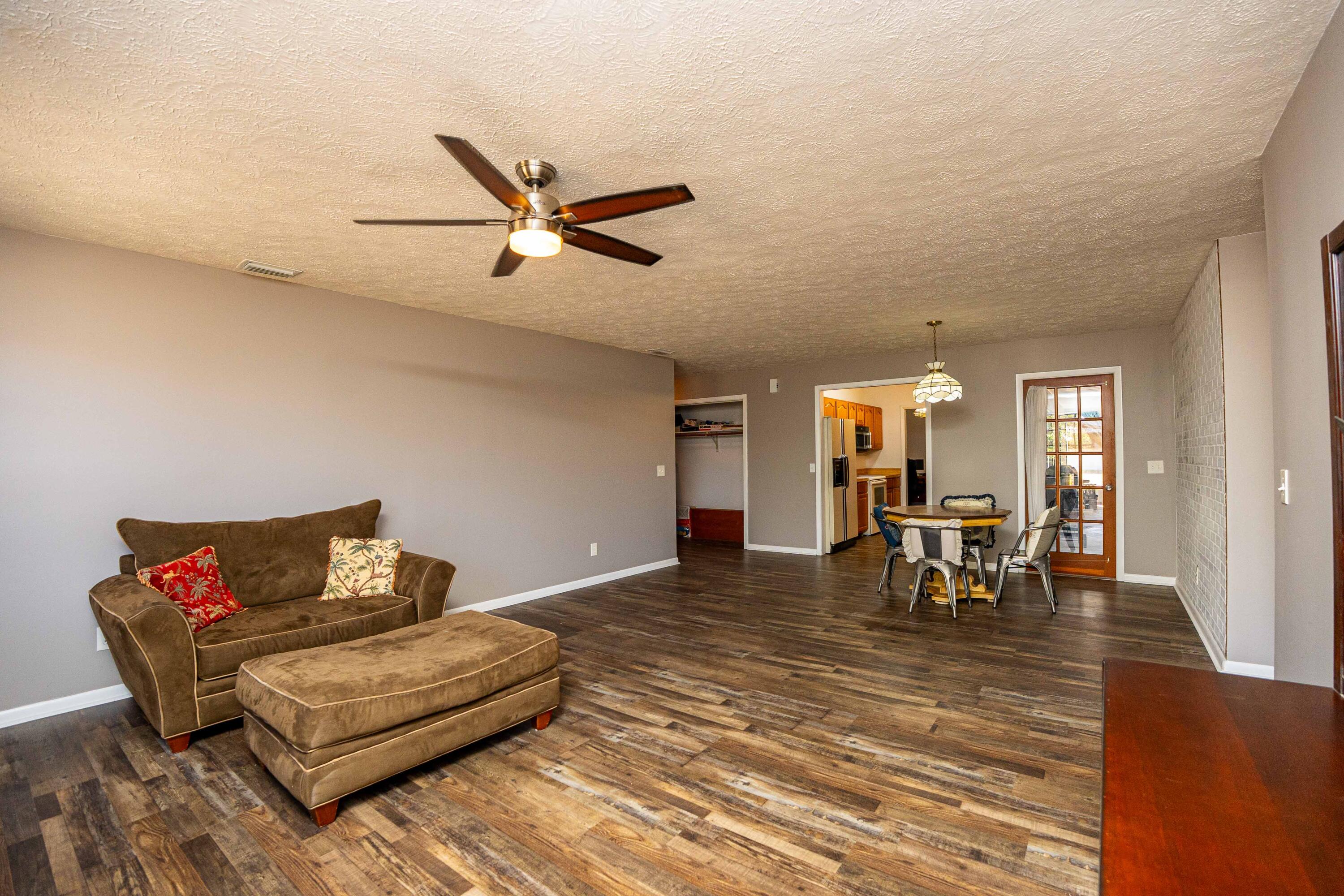 FORT PIERCE GARDENS - Residential