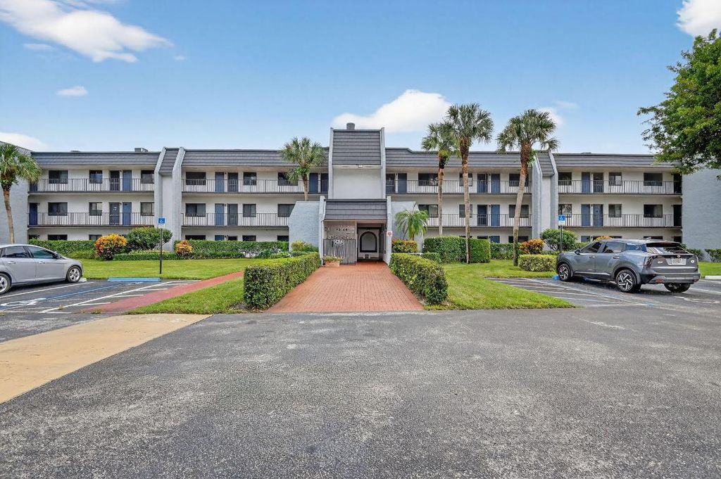 Photo of 4254 Deste Court #201, Lake Worth, FL 33467 (MLS # R11124310)