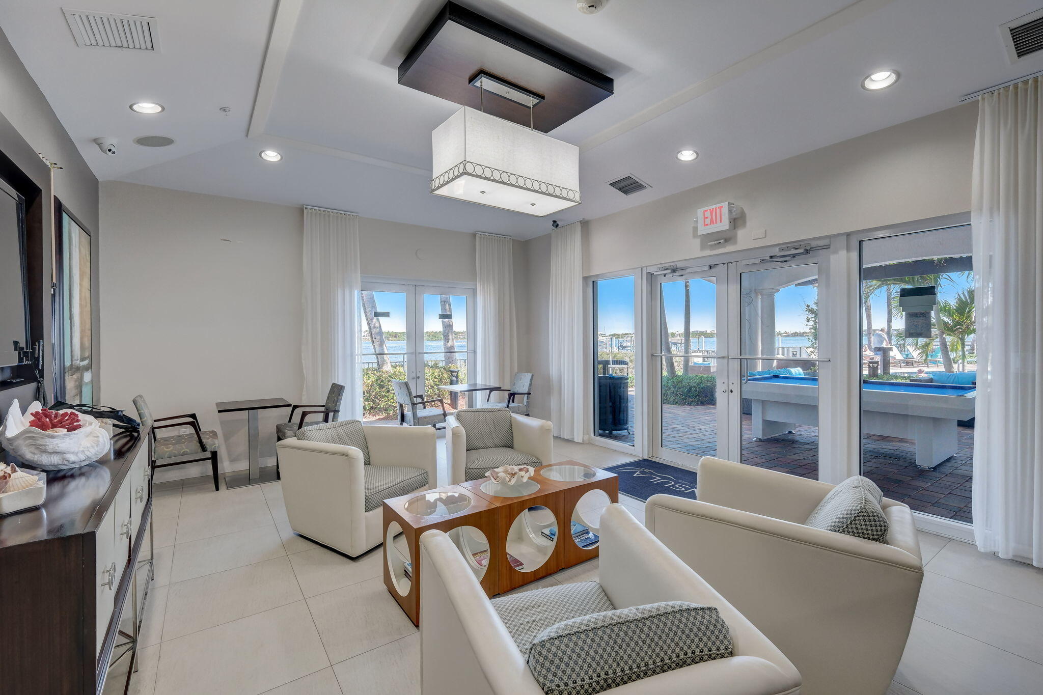 PENINSULA ON THE INTRACOASTAL CONDO - Residential