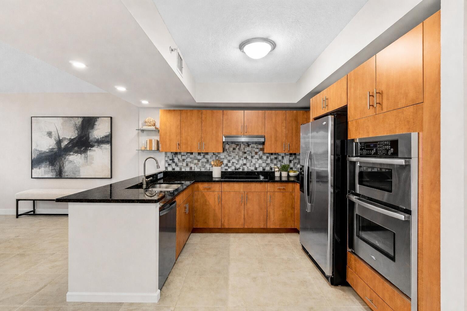 2700 N Federal Highway 303