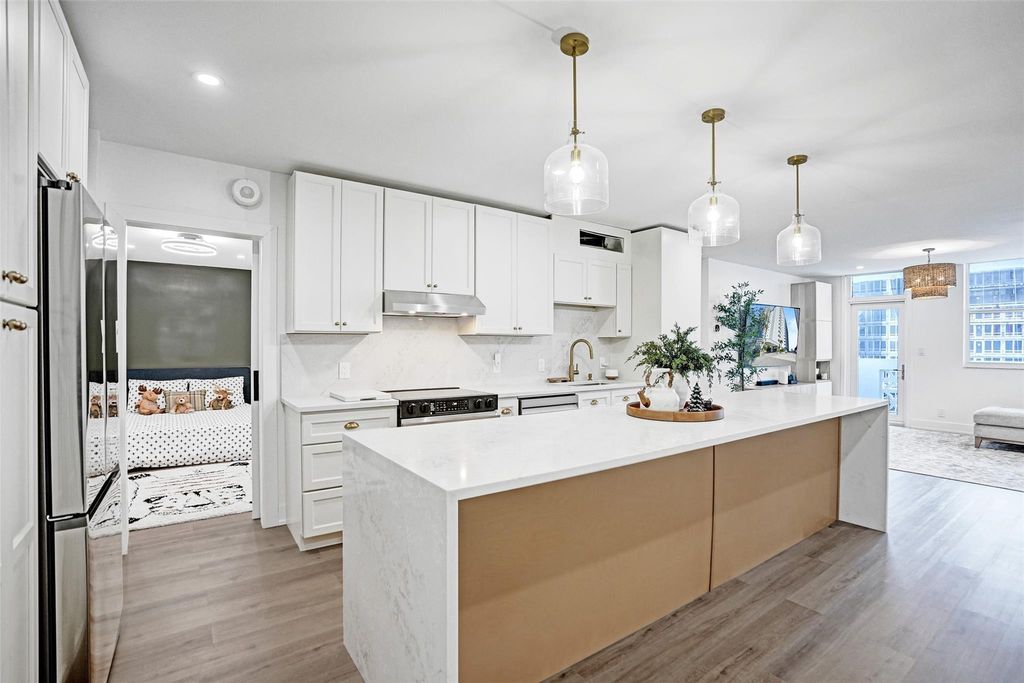 Photo of 4250 Galt Ocean Dr #10C, Fort Lauderdale, FL 33308 (MLS # F10538252)